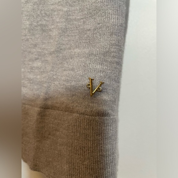 Victorias Secret Top Medium Gray Twist Back Lightweight Sweater Shirt Yoga Soft - Picture 6 of 11